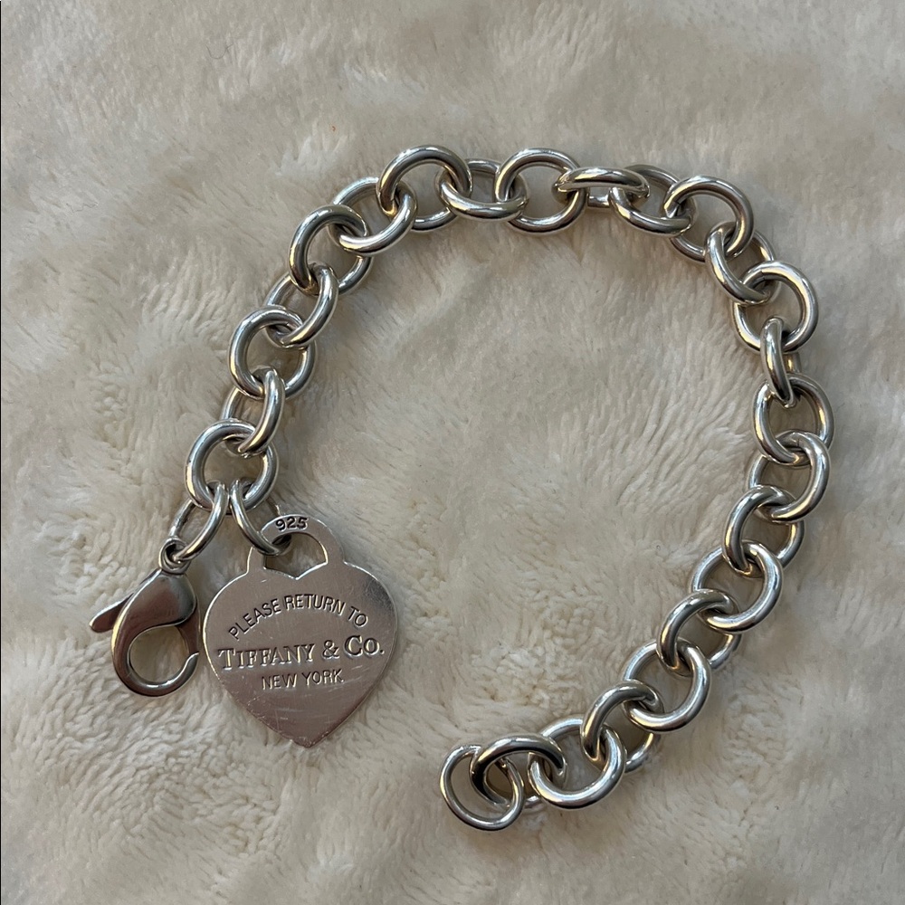 Tiffany & Co. Return to Tiffany Bracelet - Picture 2 of 8